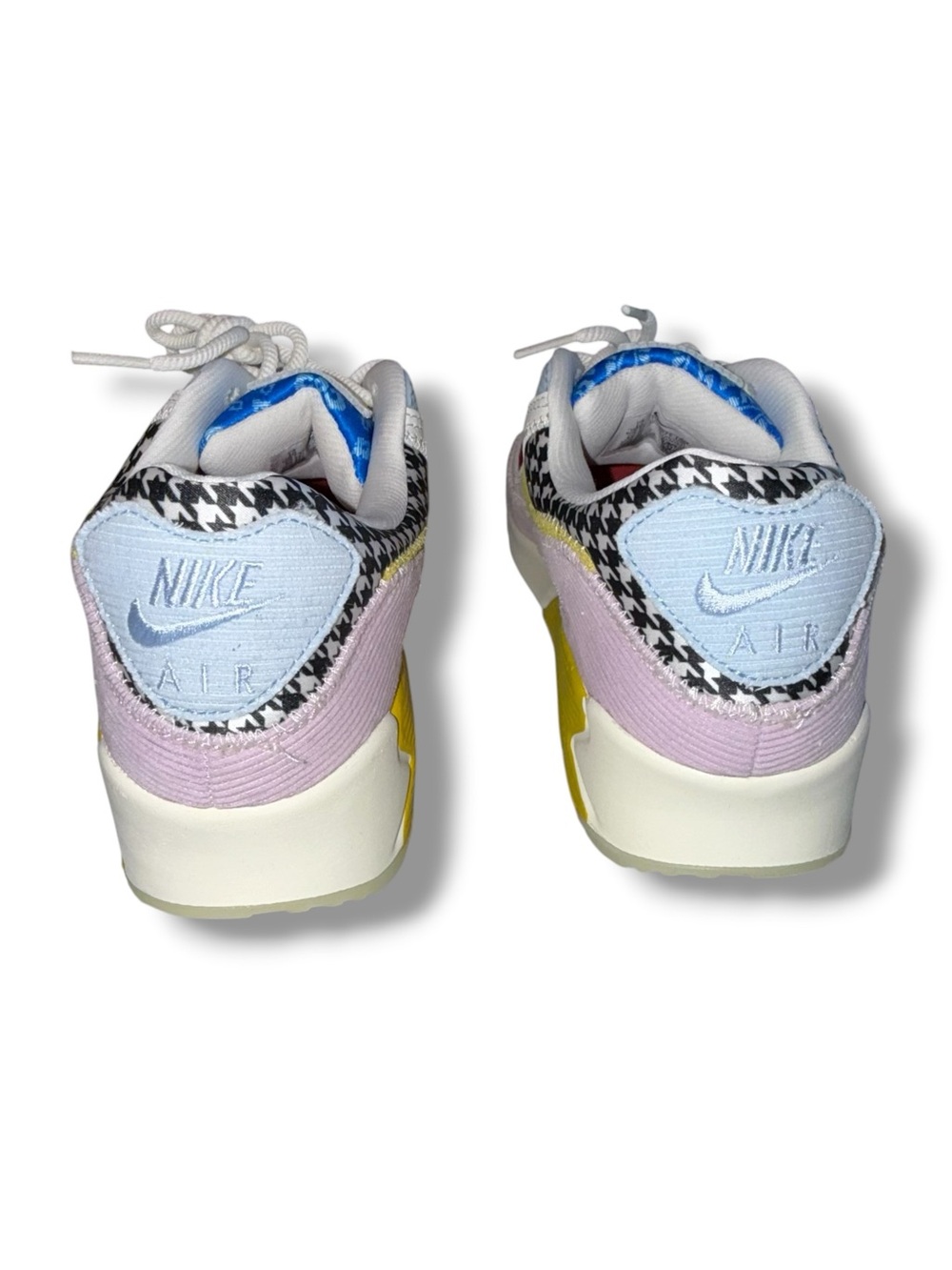 New in Box: NIKE AIR MAX 90 PATCHWORK WOMENS US 10 / EUR 42 - NIKE / DM8075-100 - Picture 8 of 16